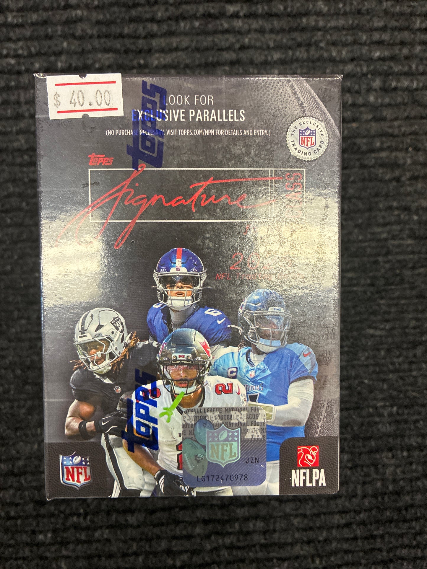 2026 Topps Signature Football Blaster
