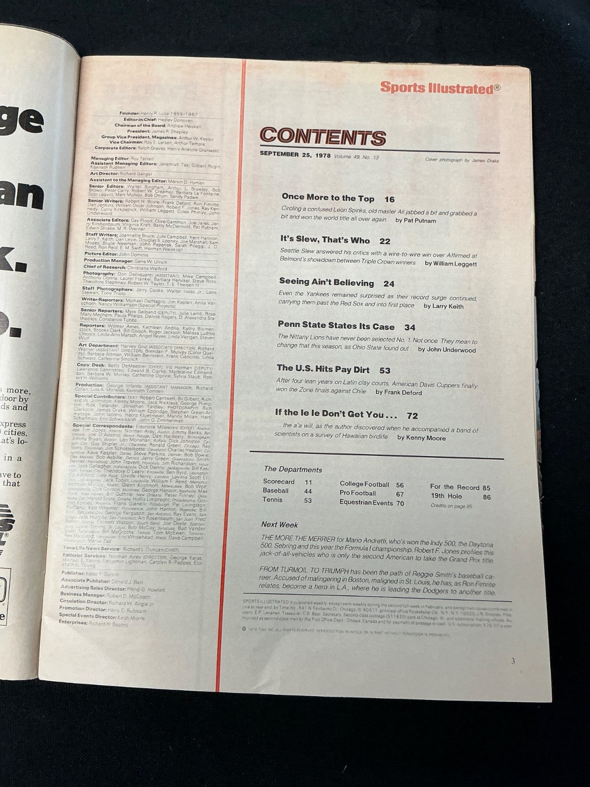 Leon Spinks Signed Auto 1978 Sports Illustrated Magazine BAS COA 651