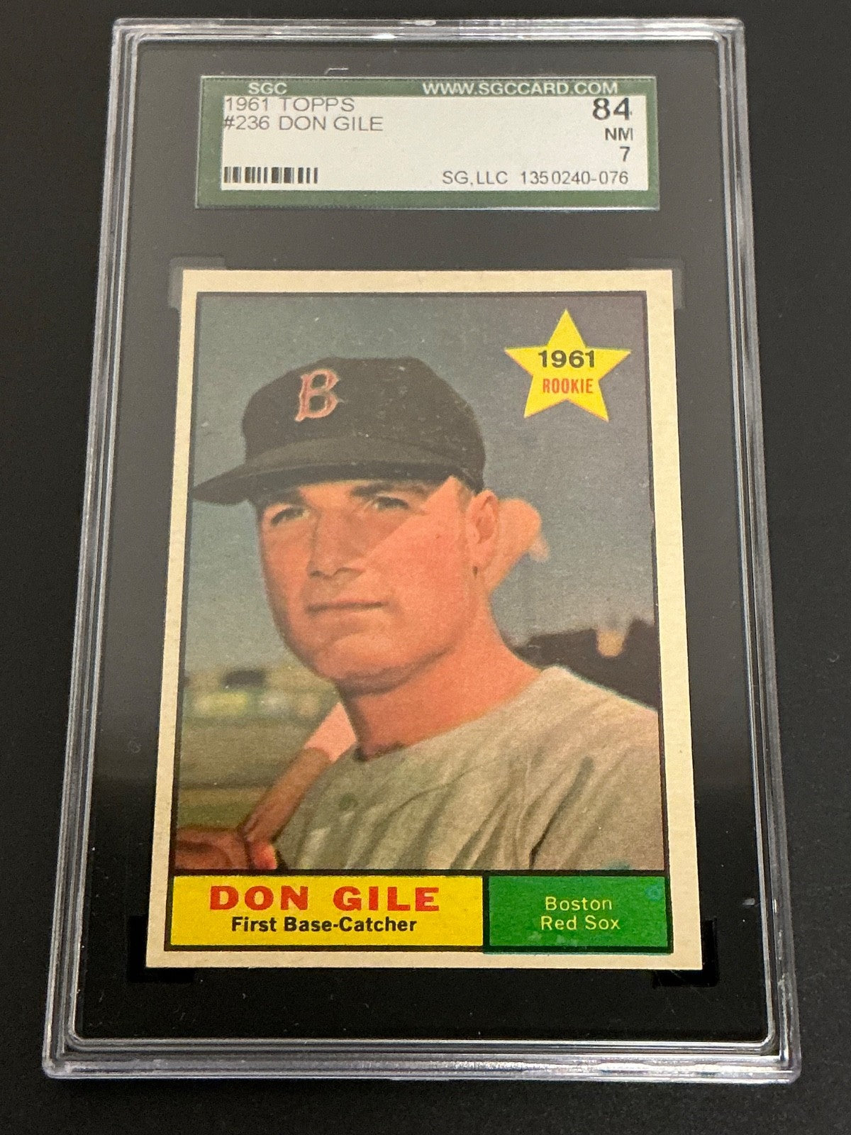 1961 Topps #236 Don Gile Red Sox RC SGC 7 NM 076