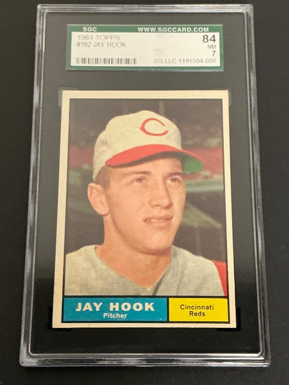 1961 Topps #162 Jay Hook Reds SGC 7 NM 006