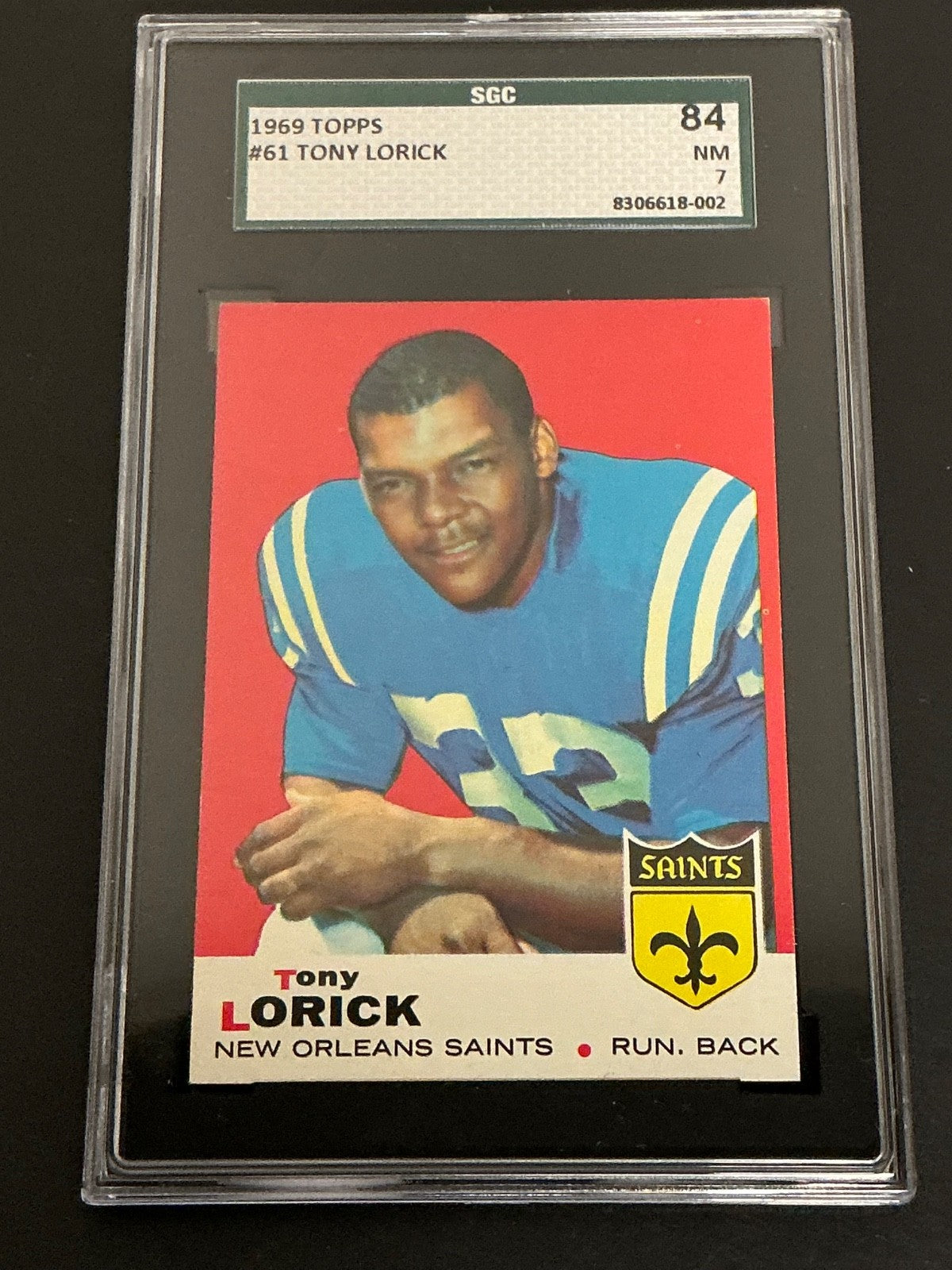 1969 Topps #61 Tony Lorick Saints SGC 7 NM 002