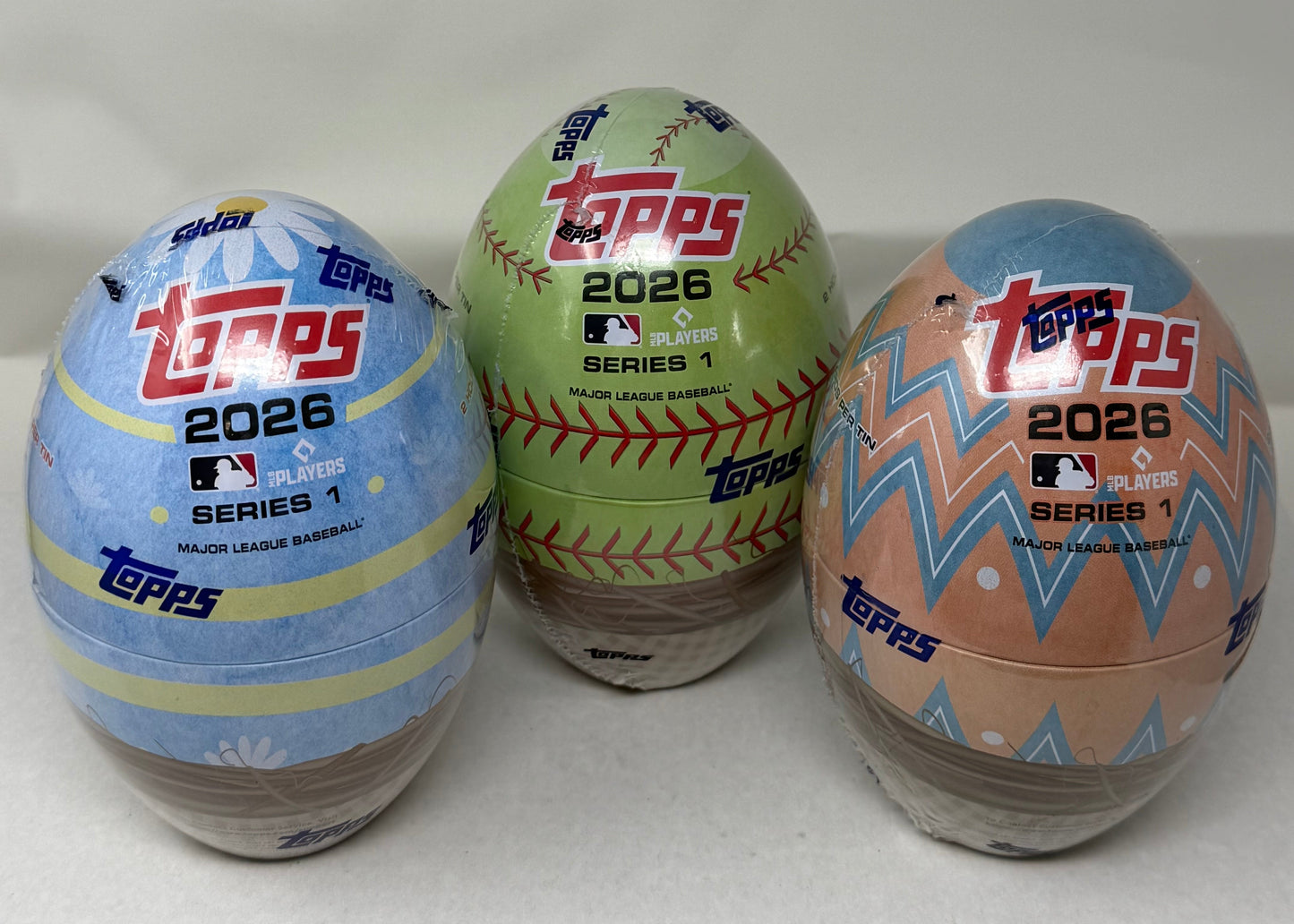 2026 Topps Series 1 Baseball Holiday Tins