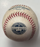 DEREK JETER GAME USED BALL PASSES GEHRIG YANKEES HIT LEADER 9/11/2009 mlb cert Main Image