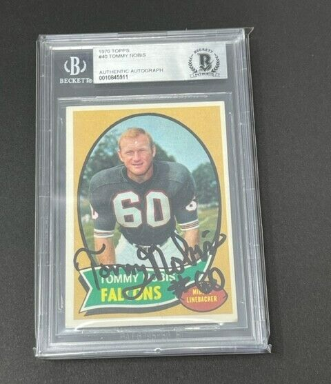 1970 Topps #40 Tommy Nobis Falcons Slabbed Signed Card BAS Beckett